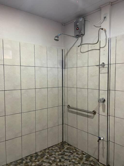 Convenient Location Apartment ラ・フォルトゥナ エクステリア 写真