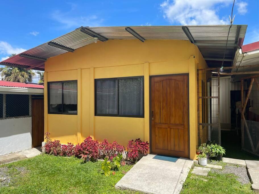 Convenient Location Apartment ラ・フォルトゥナ エクステリア 写真