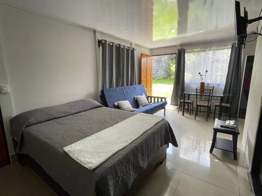 Convenient Location Apartment ラ・フォルトゥナ エクステリア 写真
