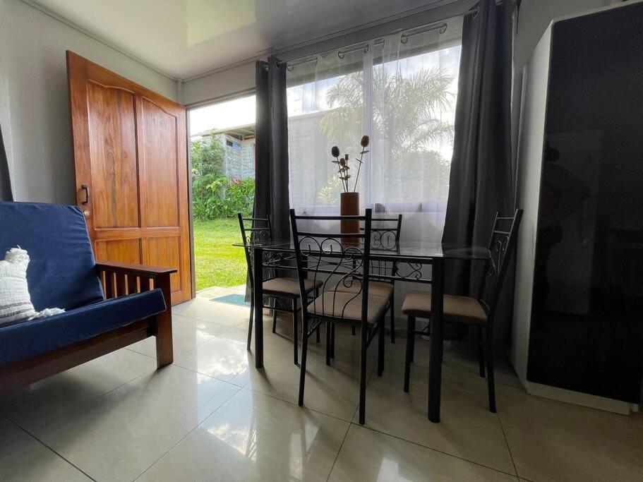 Convenient Location Apartment ラ・フォルトゥナ エクステリア 写真