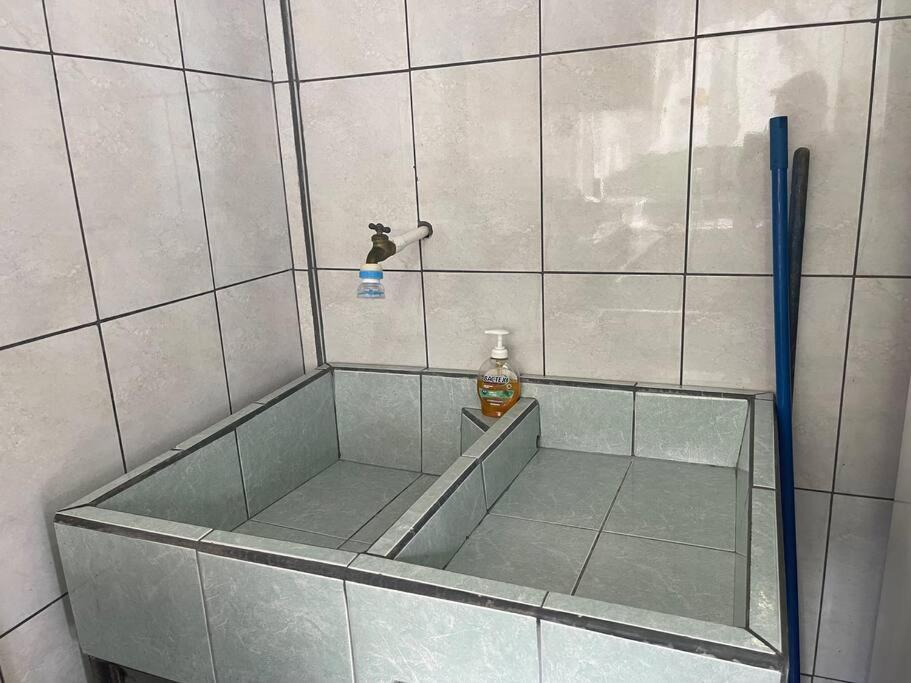 Convenient Location Apartment ラ・フォルトゥナ エクステリア 写真