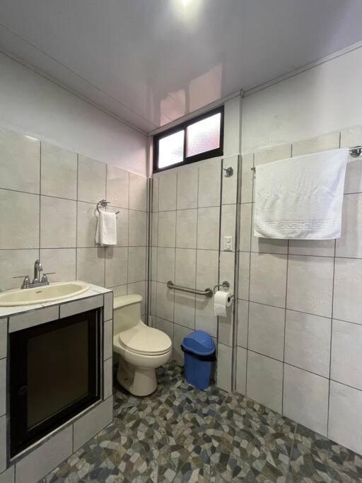 Convenient Location Apartment ラ・フォルトゥナ エクステリア 写真